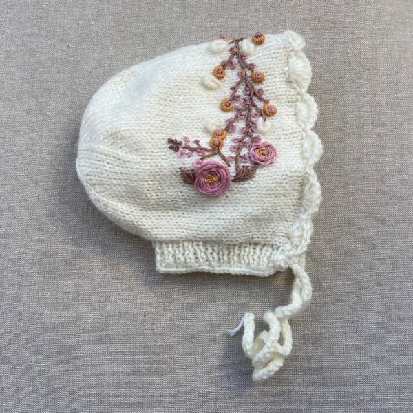 Cozy Autumn Bonnet Flat