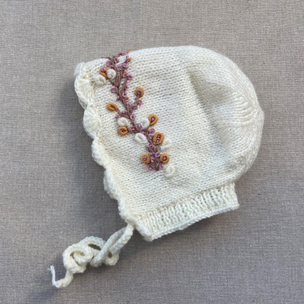 Cozy Autumn Bonnet Side