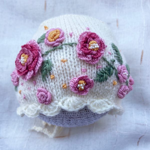 nurture pink bonnet topview